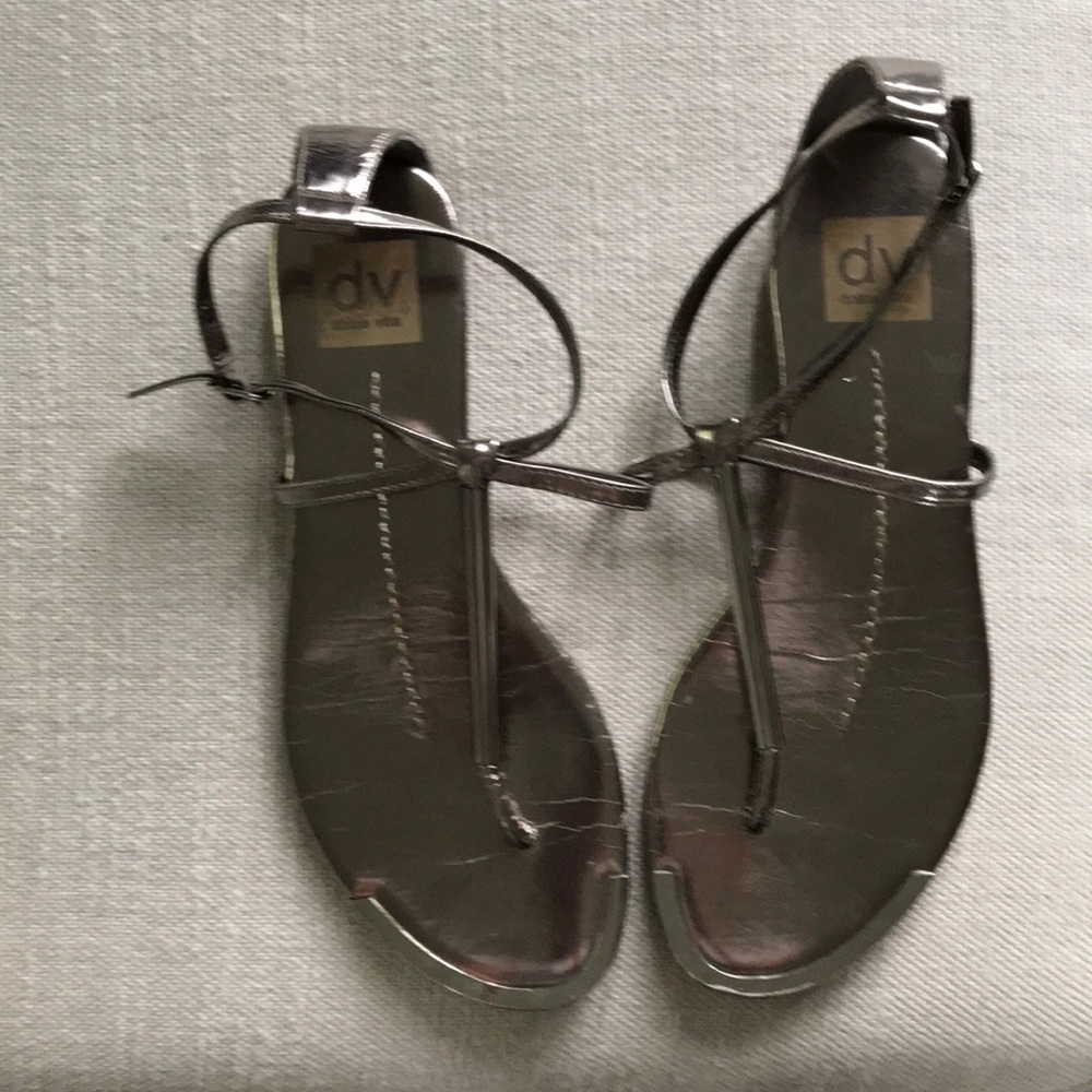 Dolce Vita sandals in metallic silver size 8